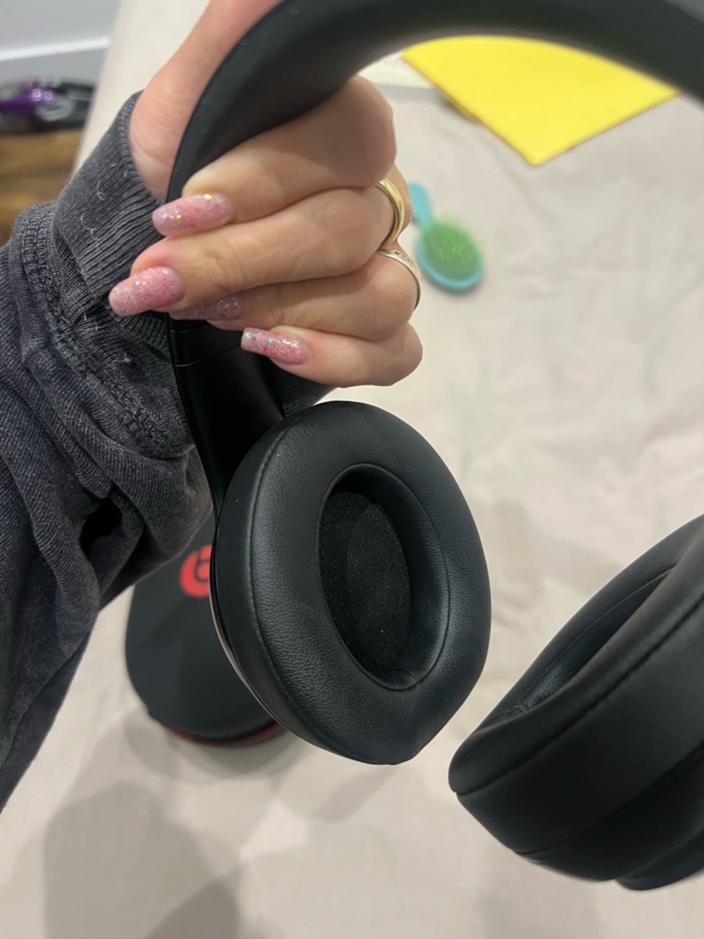 Beats Studio3 Wireless Noise Cancelling Headphones - Picture 6 of 10